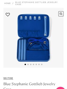 Stephanie Gottlieb Blue Travel Jewelry Case never used with original packaging